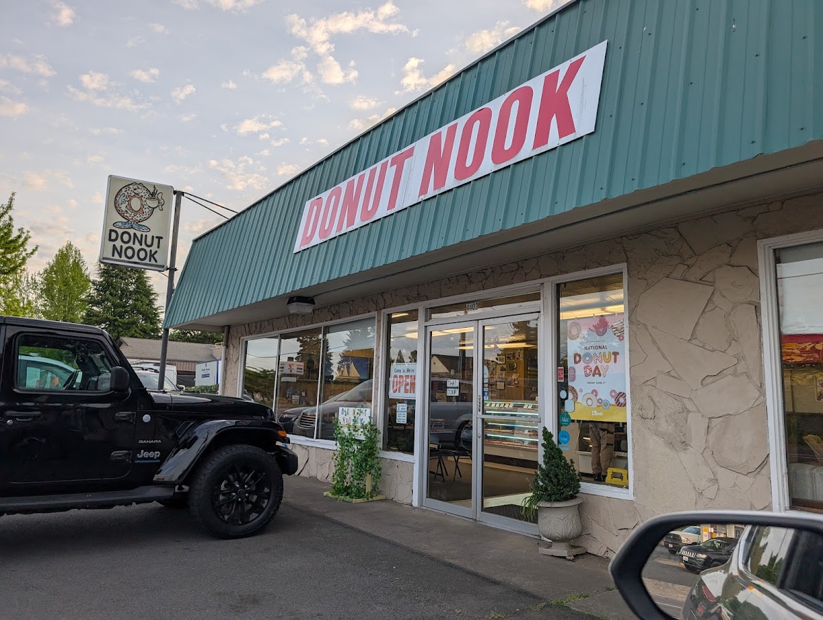 The Donut Nook storefront sign on NE St Johns Rd, Vancouver